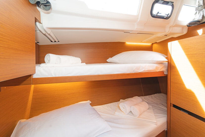 Sun Odyssey 490 - 5 + 1 cab. First Ride